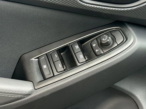 Used 2026 Subaru Crosstrek 2.0i Premium image 12