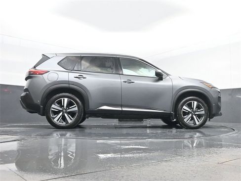 Used 2023 Nissan Rogue SL w/ SL Premium Package image 26