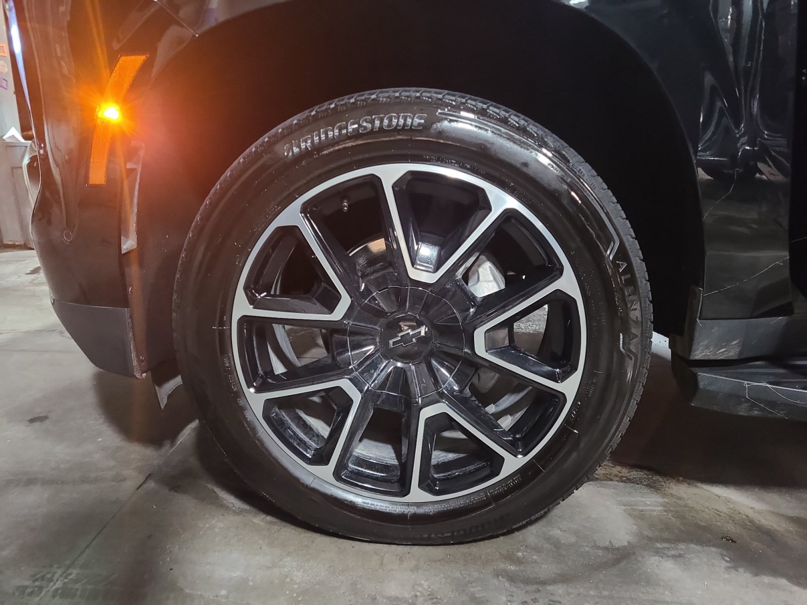 Used 2026 Chevrolet Suburban RST w/ Sun And Tow Package AWD/4WD image 26
