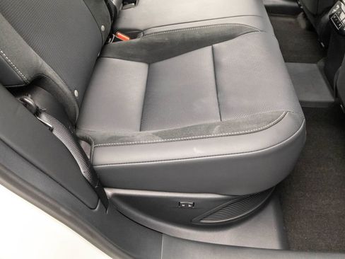 Used 2024 Lexus RX 450h AWD w/ Convenience Package image 29