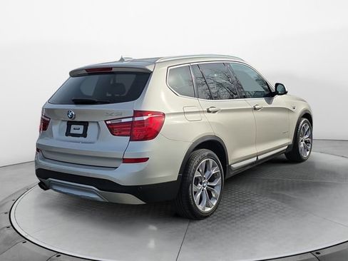 Used 2017 BMW X3 sDrive28i image 5