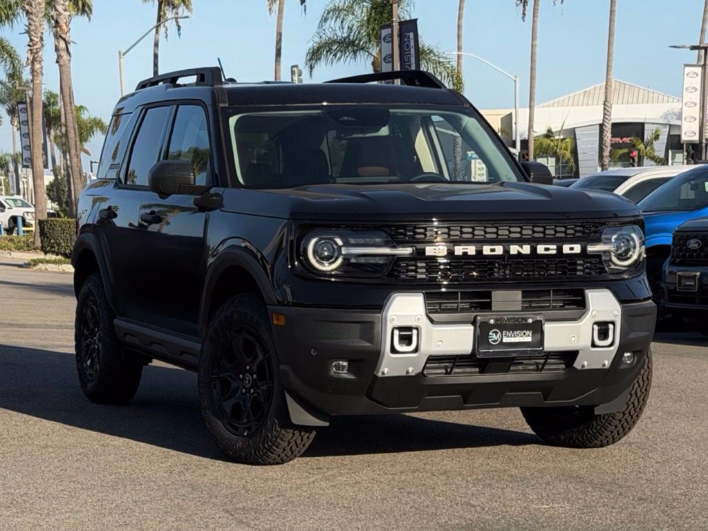 New 2026 Ford Bronco Sport Outer Banks w/ Sasquatch Outer Banks Package AWD/4WD image 2