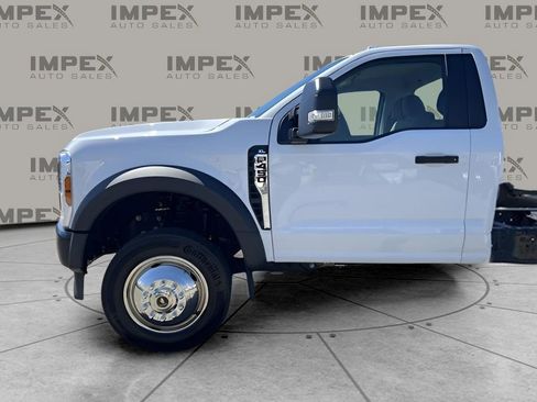 Used 2025 Ford F450 XL image 47