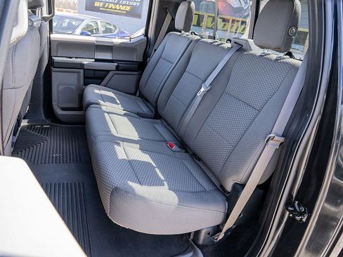 Used 2015 Ford F150 XLT w/ Equipment Group 302A Luxury image 16