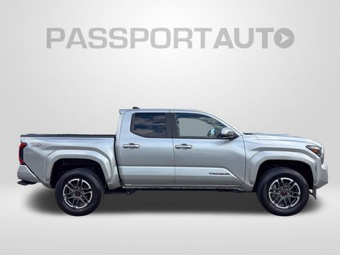 Certified 2024 Toyota Tacoma TRD Sport w/ TRD Sport Upgrade Package AWD/4WD image 17