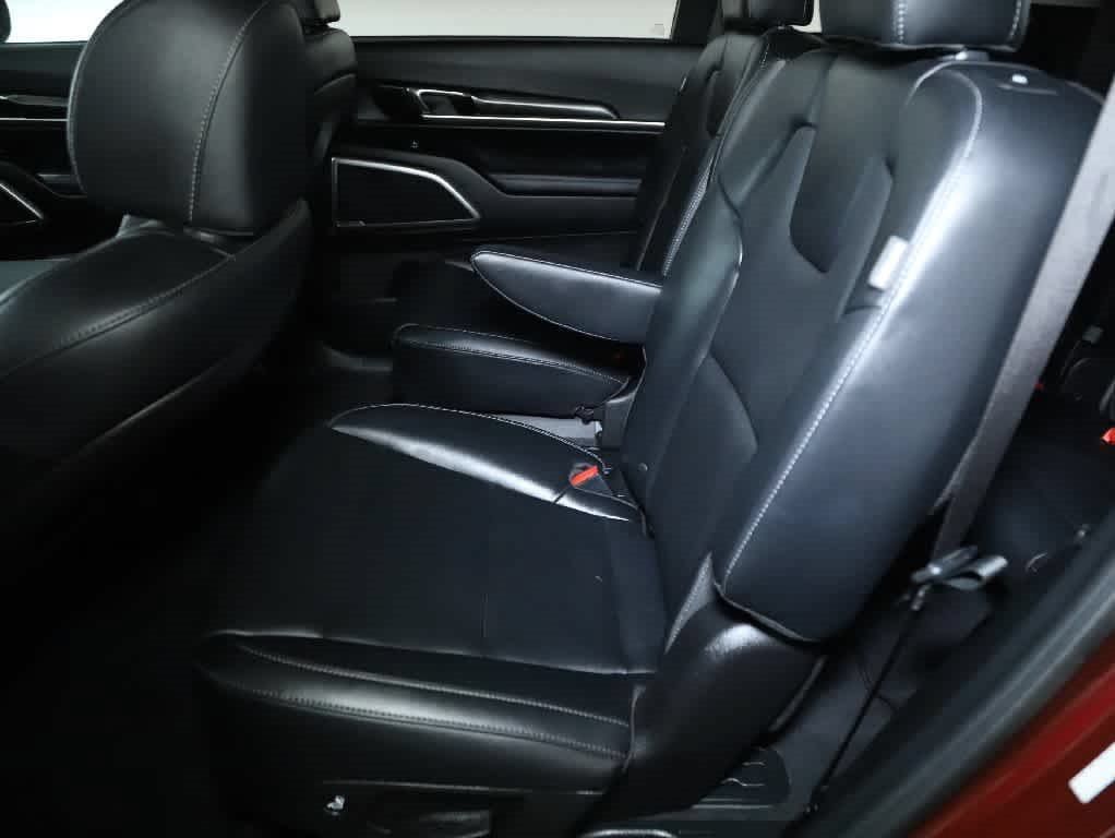 Used 2024 Kia Telluride S w/ S Sunroof Package FWD image 15