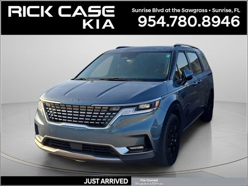 Used 2024 Kia Carnival SX image 1