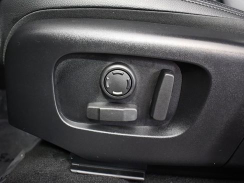 Used 2023 Land Rover Range Rover Evoque R-Dynamic S image 47