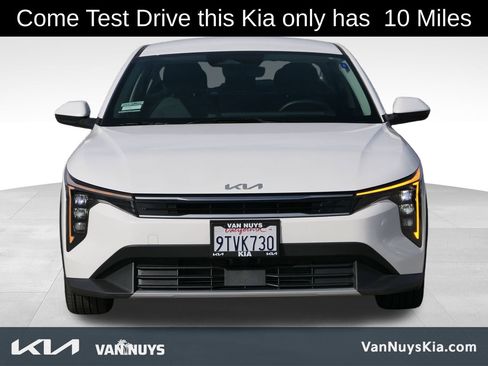 Used 2025 Kia K4 EX image 8