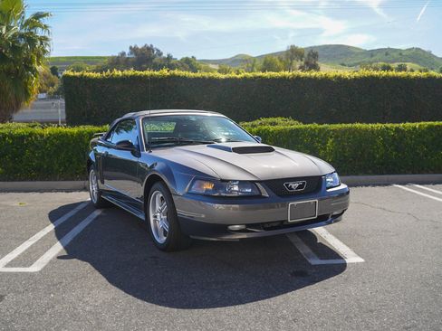Used 2003 Ford Mustang GT image 3