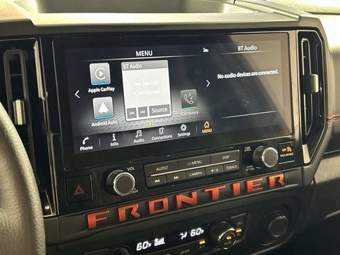 Used 2026 Nissan Frontier PRO-4X AWD/4WD image 17