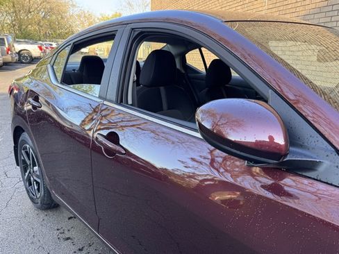 New 2025 Nissan Sentra SV image 4