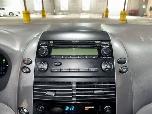 Used 2006 Toyota Sienna LE AWD/4WD image 18