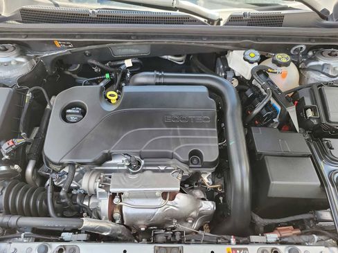 Used 2024 Chevrolet Malibu LT image 9