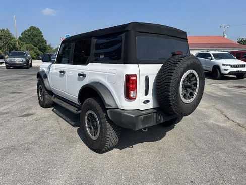 Certified 2024 Ford Bronco Big Bend w/ Sasquatch Package AWD/4WD image 4