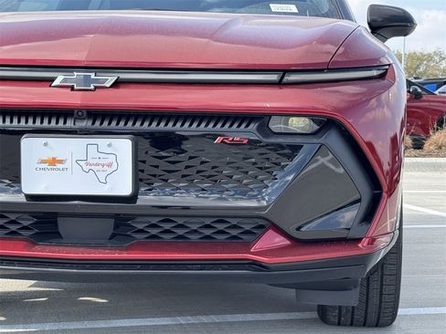 New 2026 Chevrolet Equinox EV RS image 8