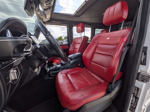 Used 2014 Mercedes-Benz G 63 AMG 4MATIC image 16
