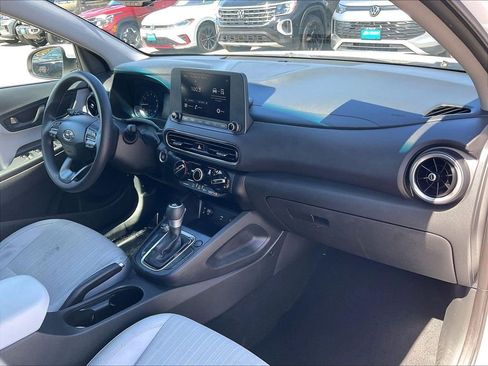 Used 2023 Hyundai Kona SEL FWD image 12