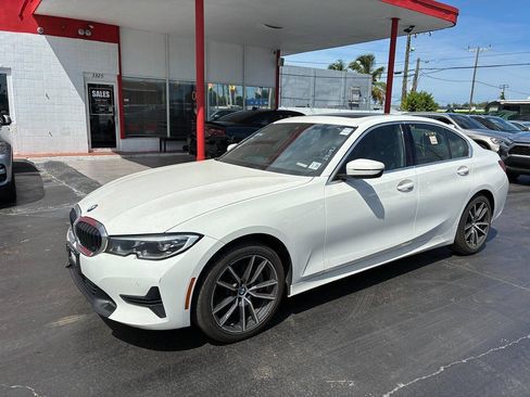 Used 2020 BMW 330i Sedan w/ Convenience Package RWD image 8