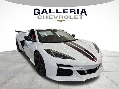 New 2026 Chevrolet Corvette E-Ray AWD/4WD image 4