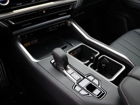 New 2026 Lexus TX 500h AWD image 28