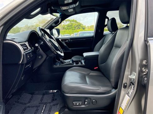 Certified 2023 Lexus GX 460 Premium image 12