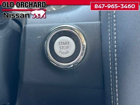 Used 2023 Nissan Armada SL w/ Captain's Chairs Package AWD/4WD image 18