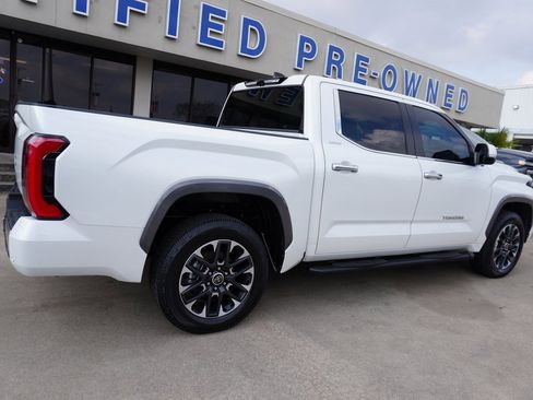 Used 2024 Toyota Tundra Limited image 6