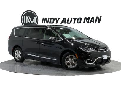 Used 2018 Chrysler Pacifica Limited