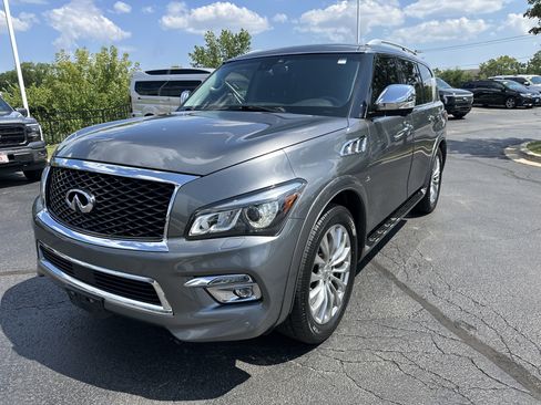 Used 2017 INFINITI QX80 4WD w/ Deluxe Technology Package image 8