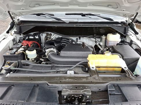 Used 2021 Nissan NV 1500 S image 29