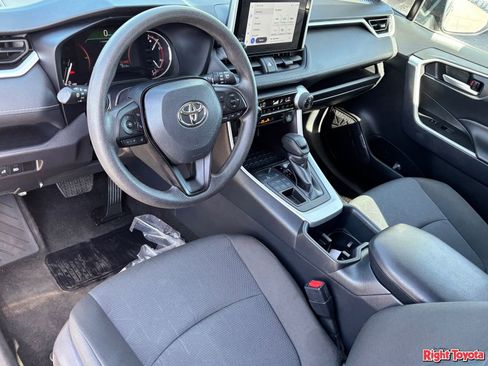 Certified 2025 Toyota RAV4 XLE AWD/4WD image 19