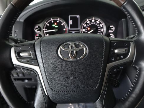Used 2021 Toyota Land Cruiser AWD/4WD image 16
