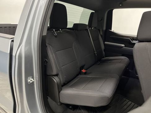 Used 2025 Chevrolet Silverado 1500 LT image 32