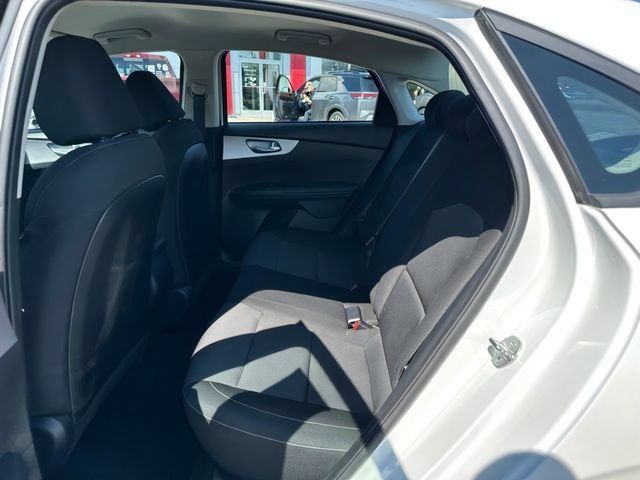 Used 2024 Kia Forte LXS FWD image 17