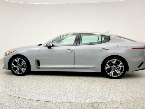 Used 2021 Kia Stinger GT-Line RWD image 8