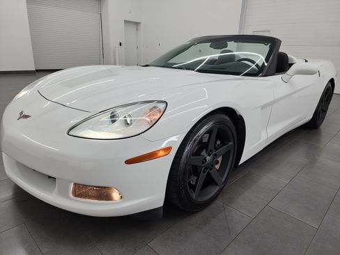 Used 2005 Chevrolet Corvette Convertible w/ Preferred Equipment Group RWD image 47