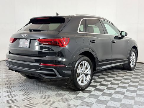 Used 2024 Audi Q3 2.0T Premium Plus w/ Premium Plus Package image 9