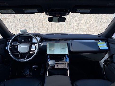 New 2026 Land Rover Range Rover Sport Dynamic SE AWD/4WD image 18