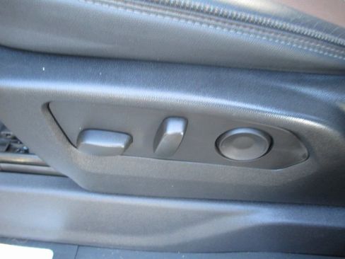 Used 2025 Chevrolet Silverado 3500 High Country w/ Technology Package image 31