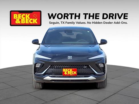 New 2026 Buick Envista Sport Touring w/ Convenience I Package image 2