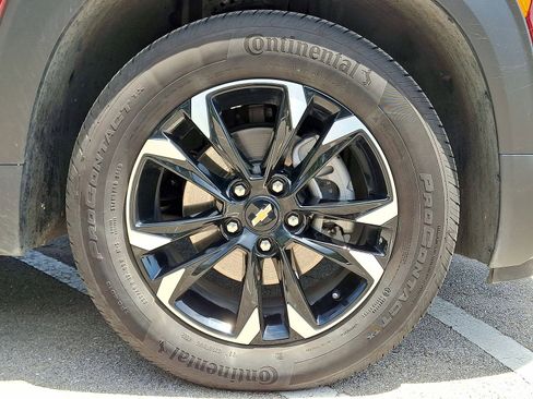 Used 2023 Chevrolet TrailBlazer LT w/ Convenience Package FWD image 27