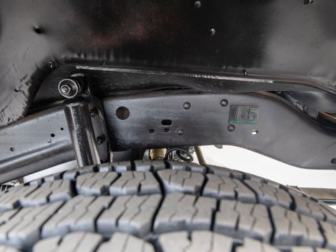 Used 1991 Dodge D/W Truck 250 image 22