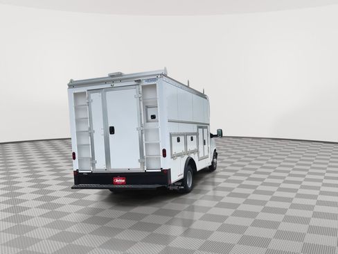 New 2026 Chevrolet Express 3500 w/ Power Convenience Package RWD image 30