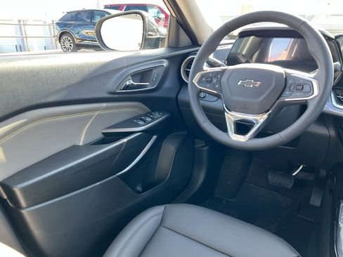 New 2026 Chevrolet Trax ACTIV image 12