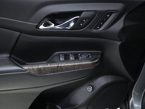 Used 2023 GMC Acadia Denali w/ LPO, Floor Liner Package image 22