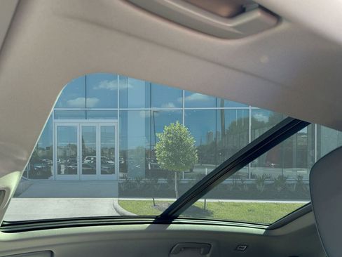 New 2025 Audi Q5 Prestige image 16