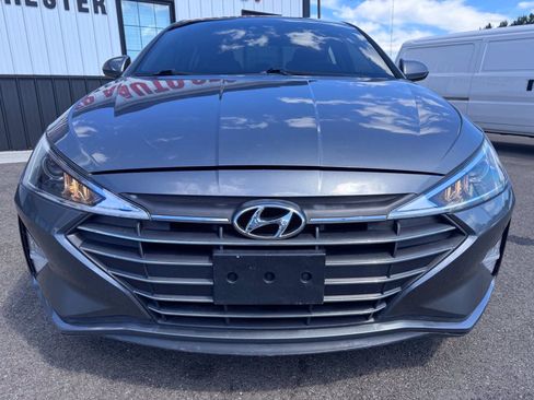 Used 2019 Hyundai Elantra SEL w/ Cargo Package FWD image 9