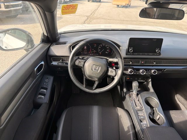 Used 2025 Honda Civic Sport image 18