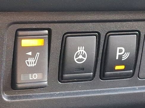 Used 2023 Nissan Frontier PRO-4X w/ Pro Convenience Package image 24